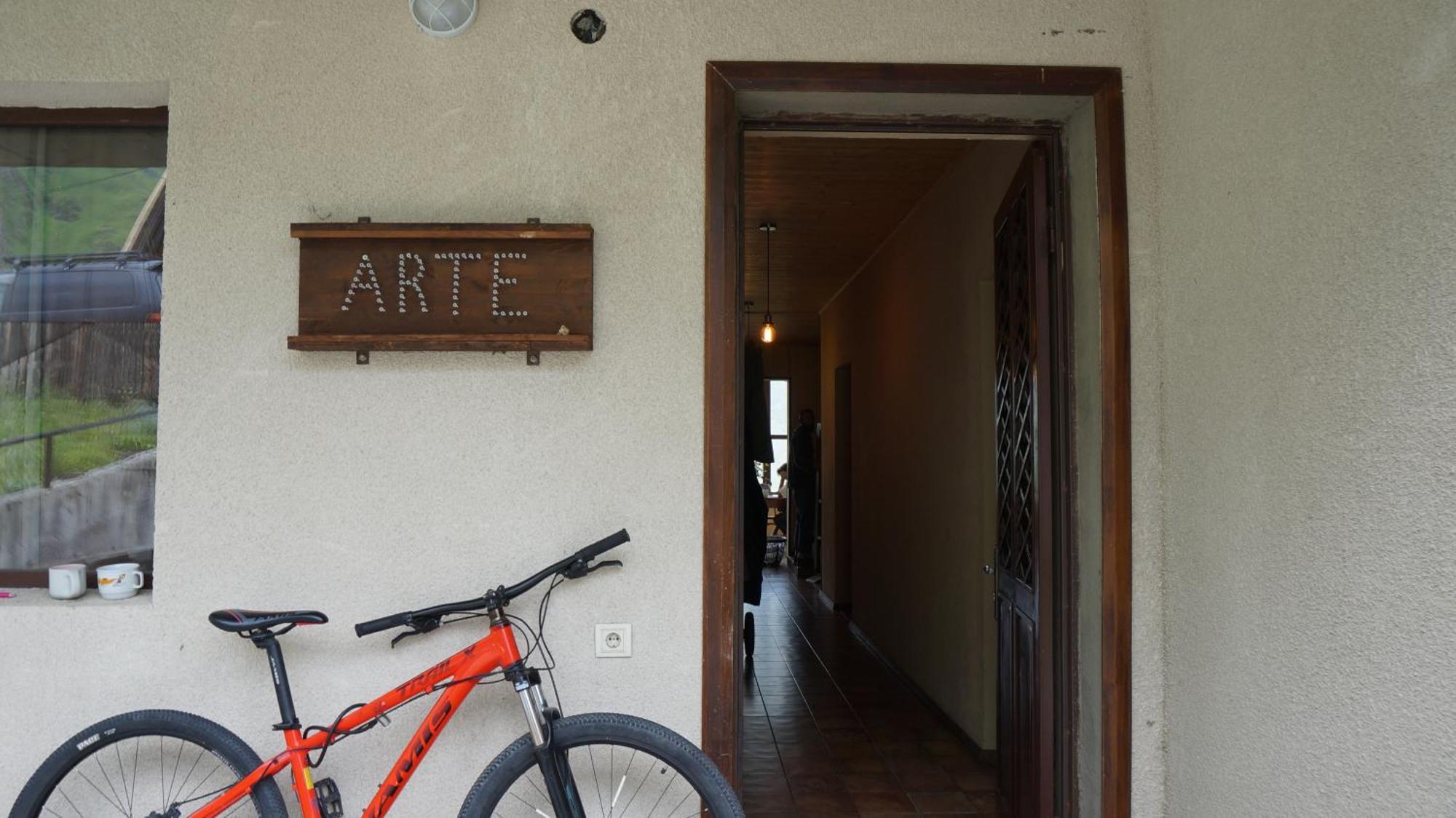 Hotel Arte In Kazbegi Exteriér fotografie