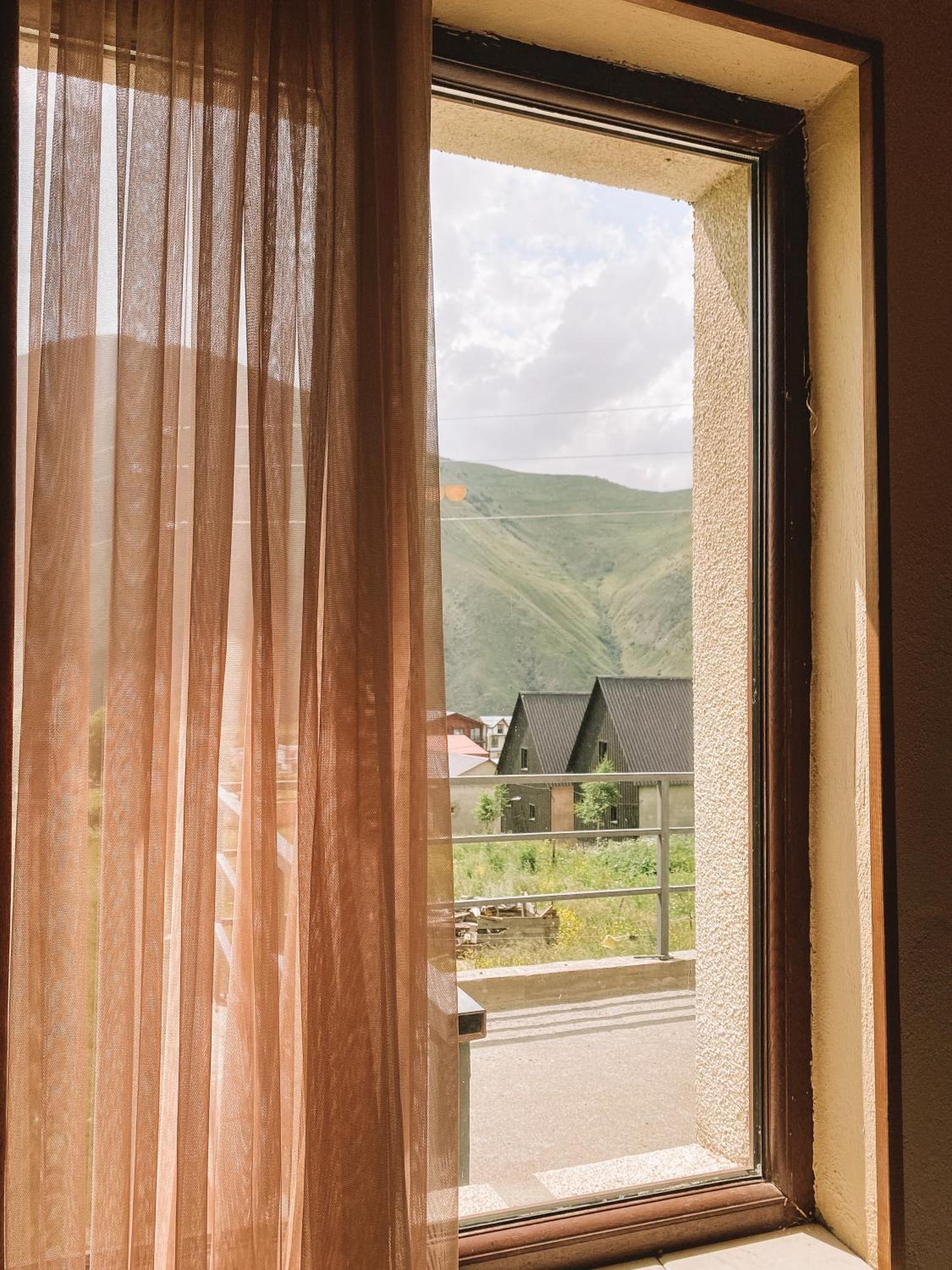 Hotel Arte In Kazbegi Exteriér fotografie